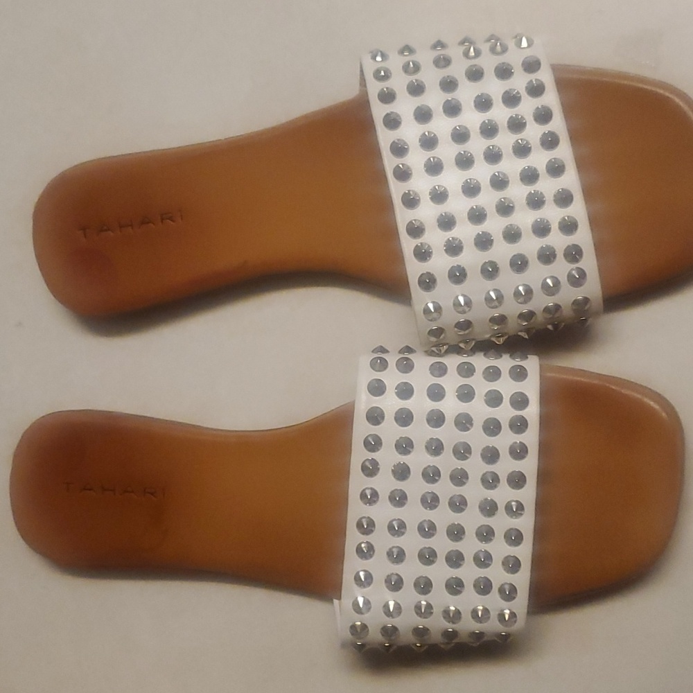Tahari Sandals white size 9